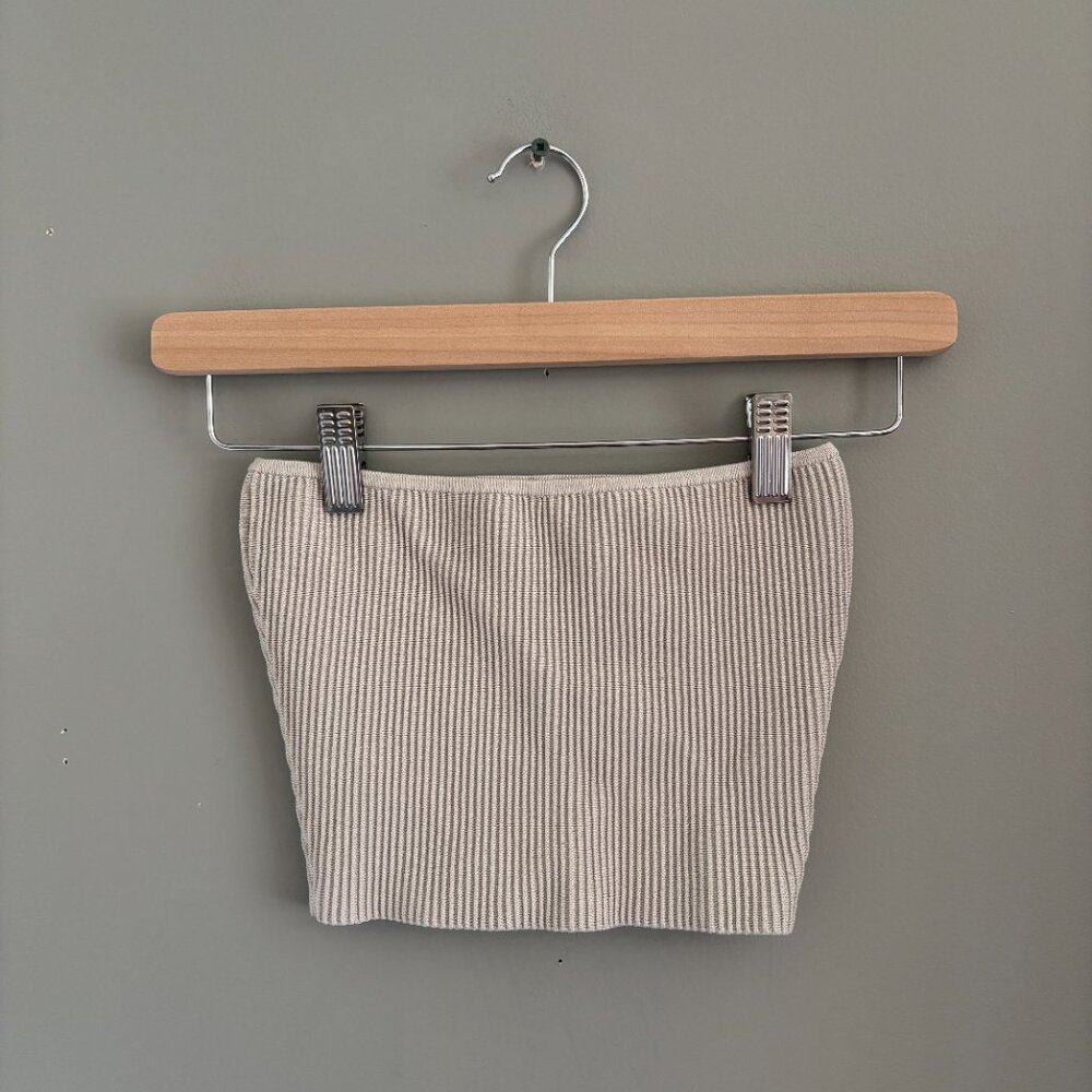 ☁️ Light Grey Babaton Contour Tube Top
